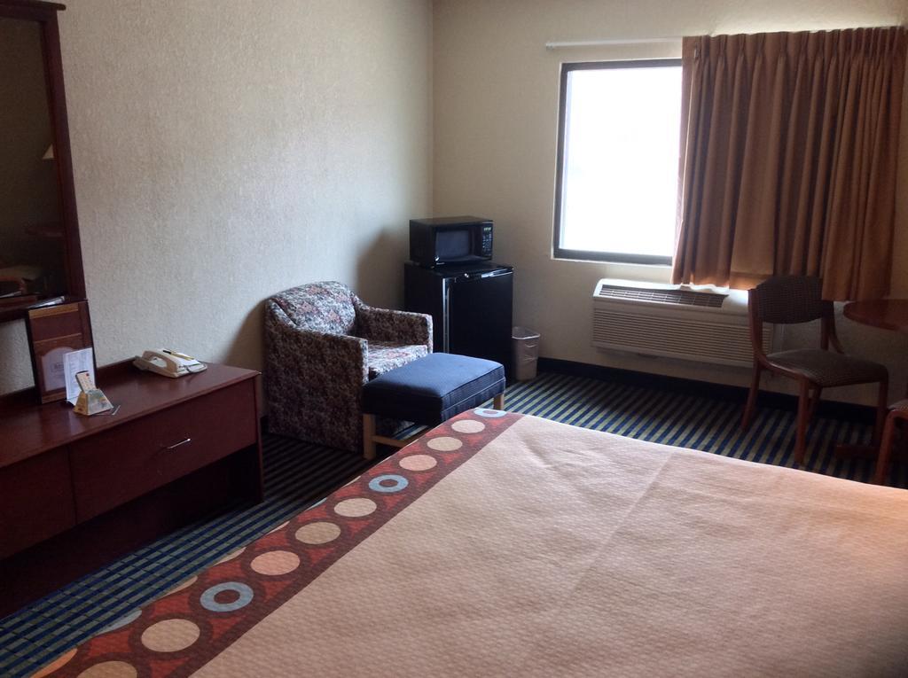 Motel Super 8 By Wyndham Marshalltown